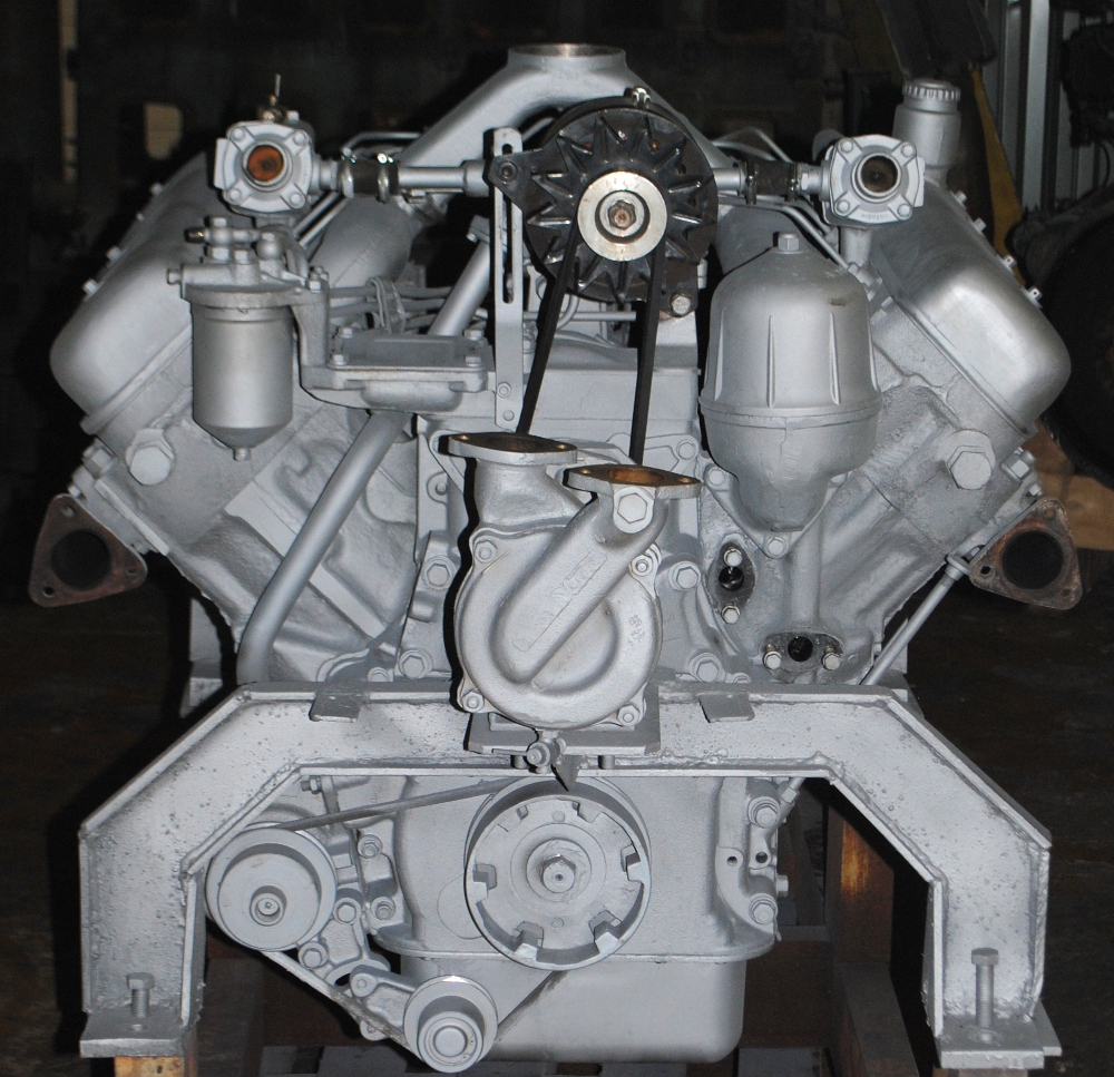 Дизельный двигатель ЯМЗ-238